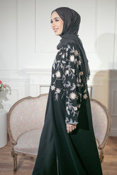 Amilia Abaya
